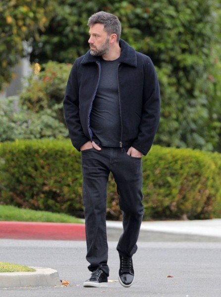 Бен Аффлек в Брентвуде - 26 мая