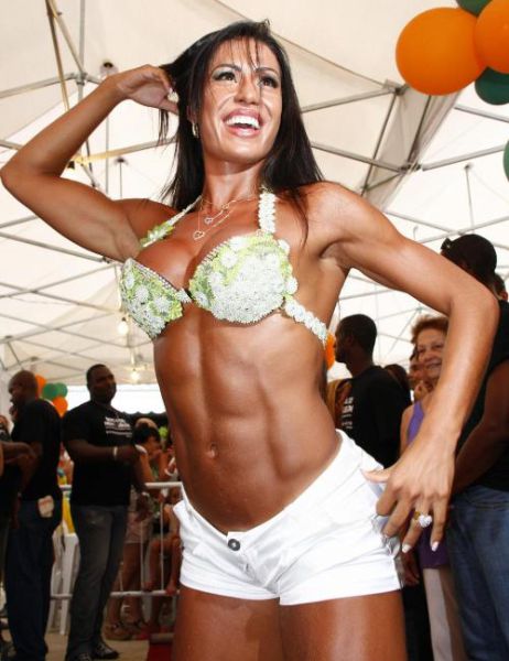 Бразильская дива - королева самбы Бразильская дива - королева самбы