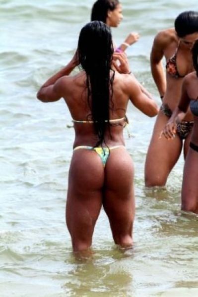 Бразильская дива - королева самбы Бразильская дива - королева самбы