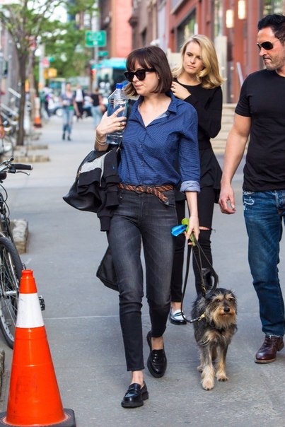 Дакота Джонсон в Нью-Йорке - 15 мая