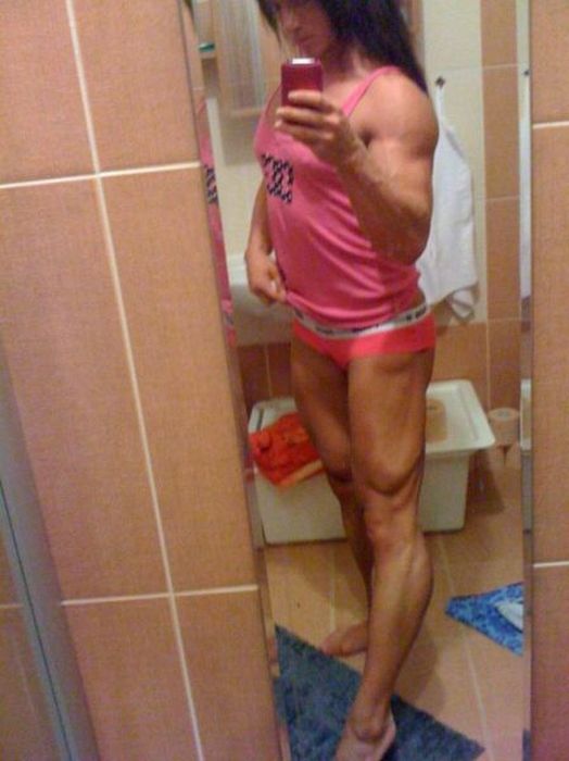 Девушка-бодибилдер Девушка-бодибилдер