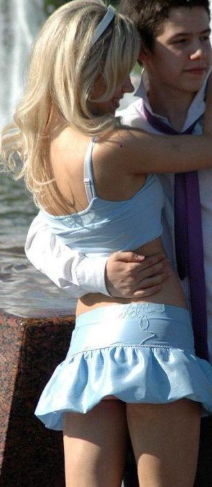 Девушки, с которыми можно познакомиться на улице Девушки, с которыми можно познакомиться на улице