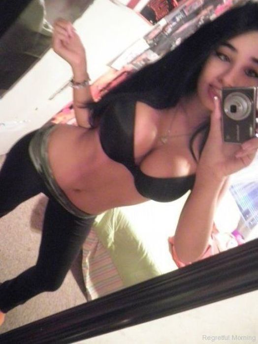 Девушки с внушительным размером титек