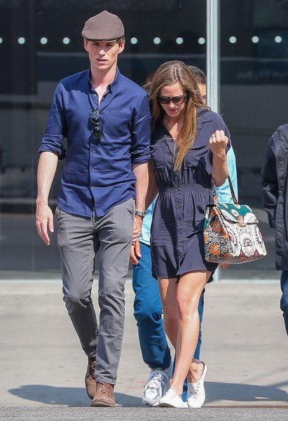 Эдди Редмэйн и Ханна Бэгшоу в Нью-Йорке - 5 мая