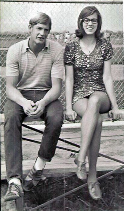 Короткие юбки из прошлого