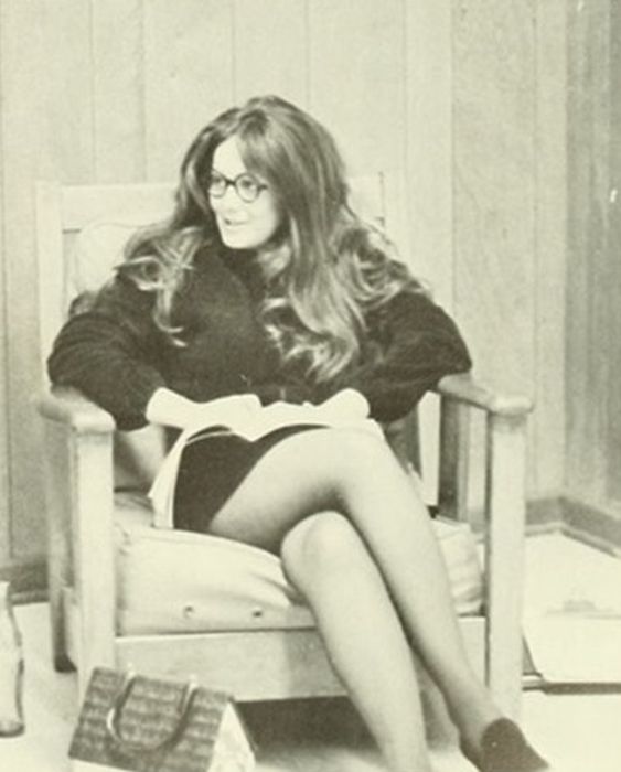 Короткие юбки из прошлого