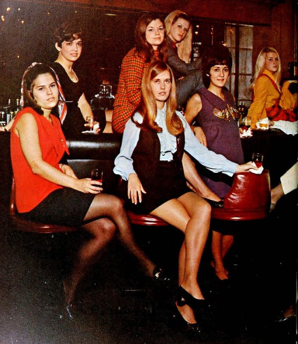 Короткие юбки из прошлого