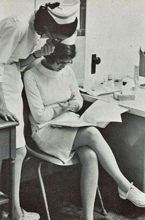 Короткие юбки из прошлого