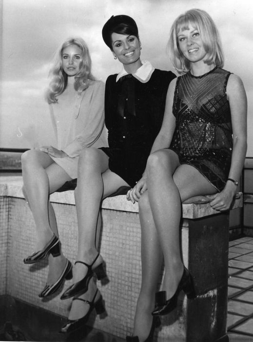 Короткие юбки из прошлого