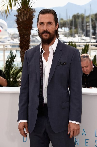 Мэттью МакКонахи и Наоми Уоттс на фотоколе фильма Море деревьев