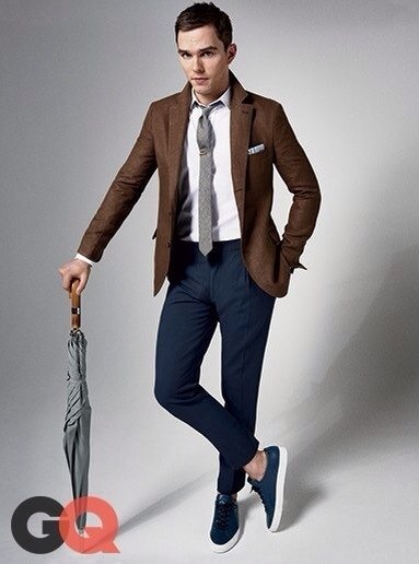 Николас Холт в журнале GQ. Май 2015