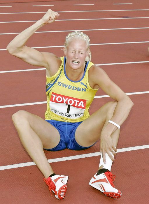 Откровенные позы симпатичных спортсменок