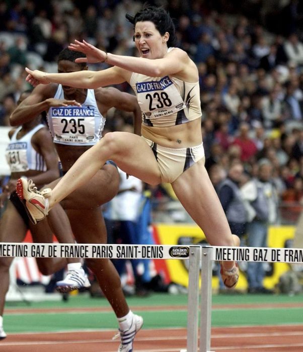 Откровенные позы симпатичных спортсменок