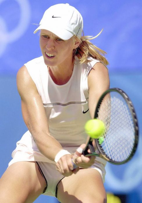 Откровенные позы симпатичных спортсменок