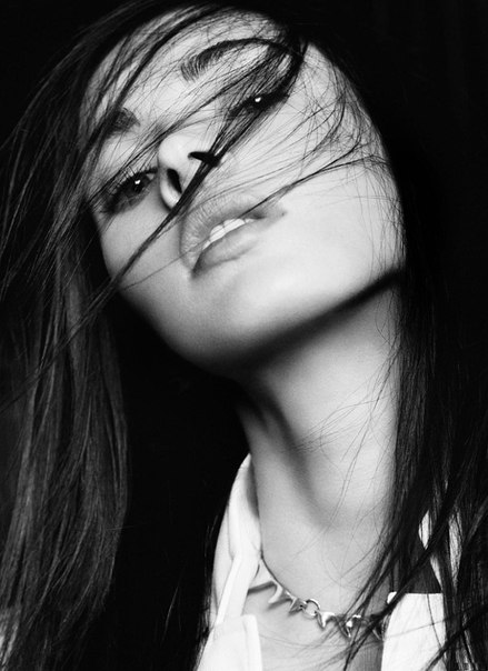 Просто фото очаровательной красотки Megan Fox