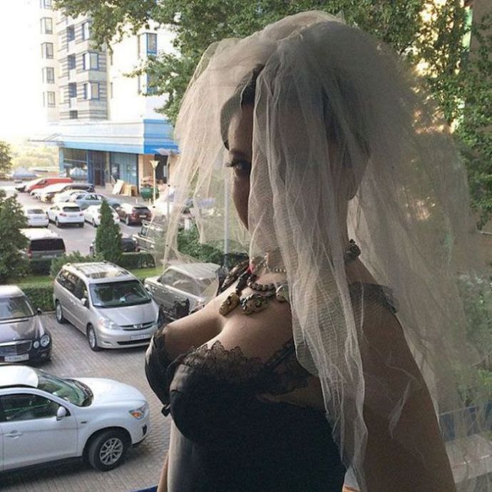 Девушки с внушительным размером титек