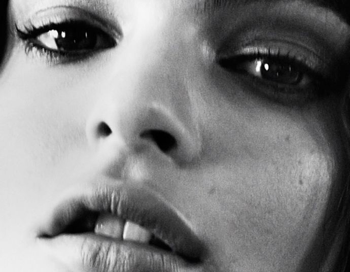 Emily Ratajkowski (Эмили Ратажковски) в фотосессии