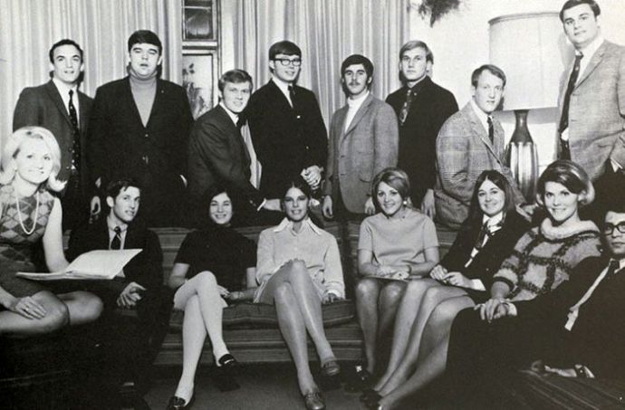 Короткие юбки из прошлого