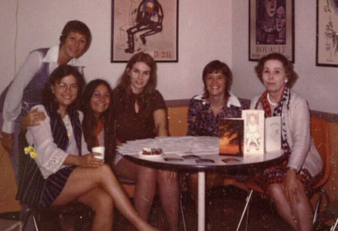 Короткие юбки из прошлого