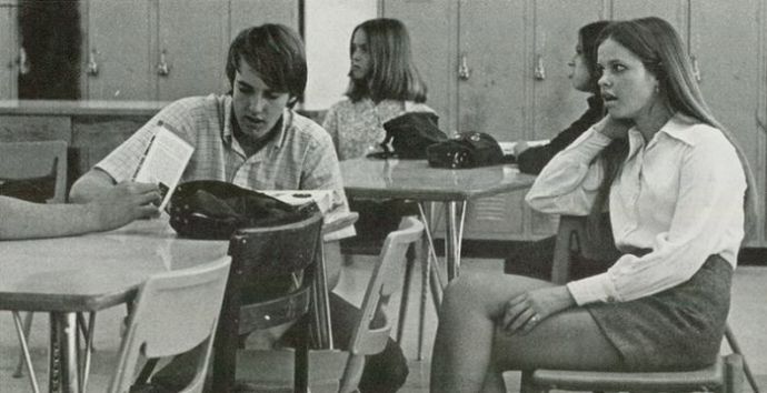 Короткие юбки из прошлого