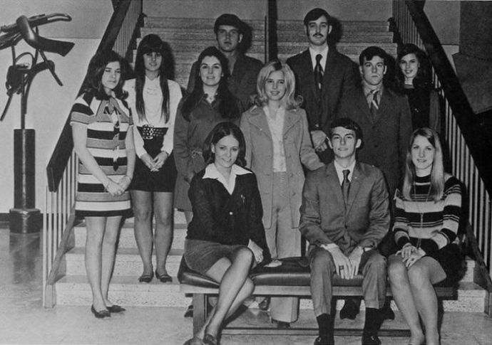 Короткие юбки из прошлого