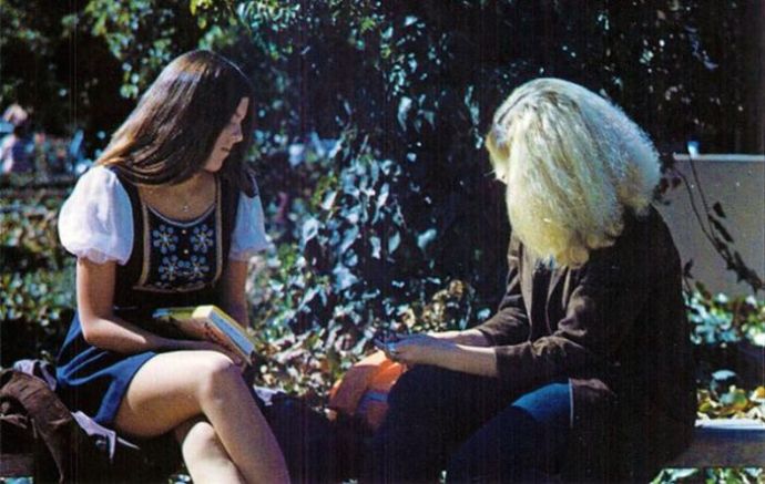 Короткие юбки из прошлого