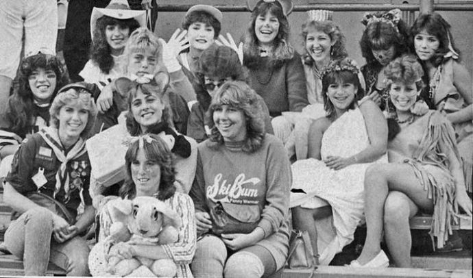 Короткие юбки из прошлого