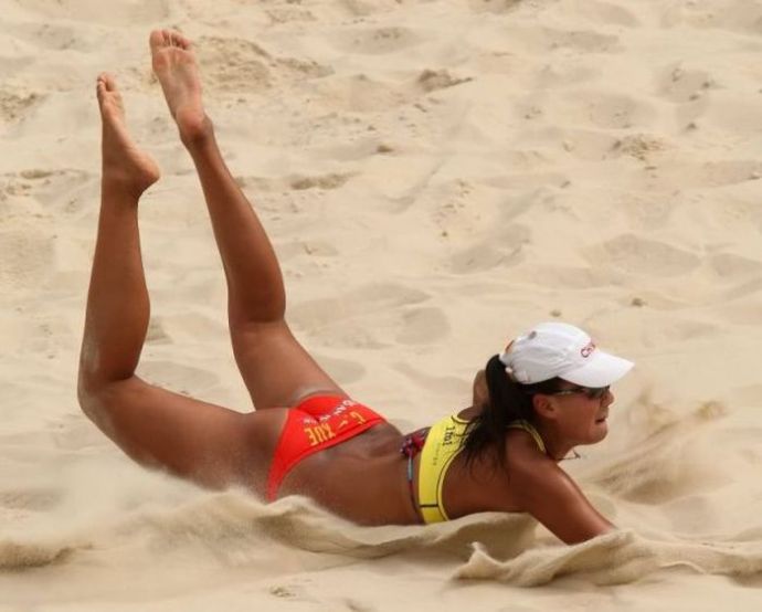 Люблю женский пляжный волейбол