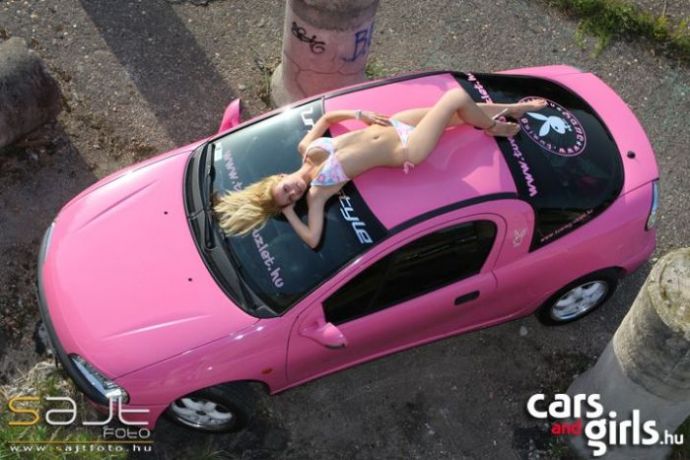 Подборка венгерских девушек и автомобилей