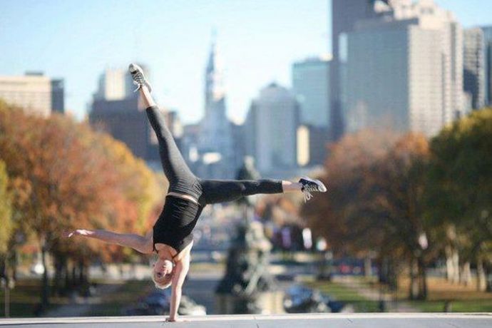 Саманта Райт - симпатичная тяжелоатлетка