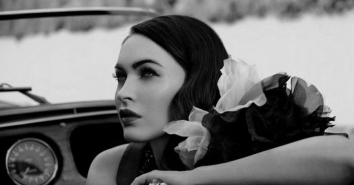 Сексуальные девушки и ретро автомобили