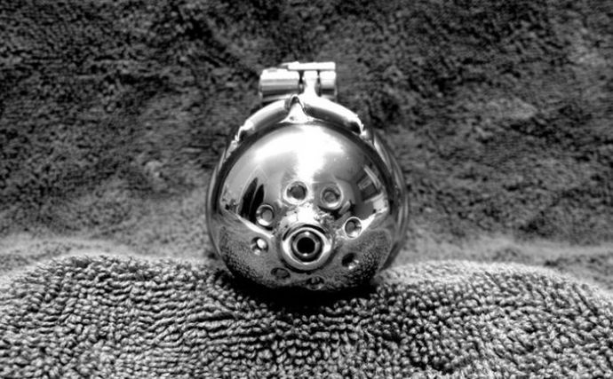 Современные мужские пояса верности