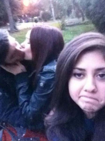 Третий - лишний, об этом знают все!