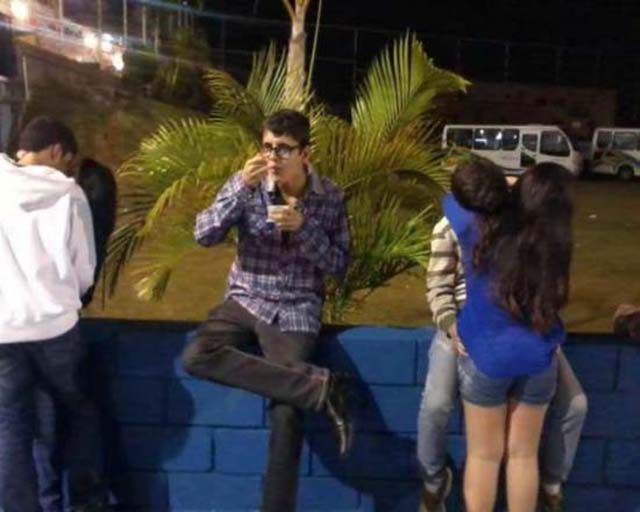 Третий - лишний, об этом знают все!