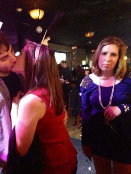 Третий - лишний, об этом знают все!