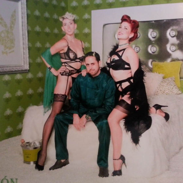 Вечеринка в лучших традициях Playboy (эротика)