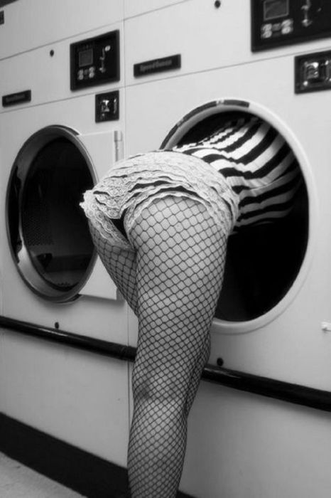 Женские чулочки и нижнее белье середины прошлого века Женские чулочки и нижнее белье середины прошлого века