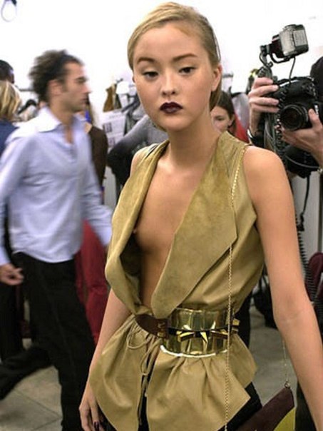 Девон Аоки (обнаженные знаменитости)