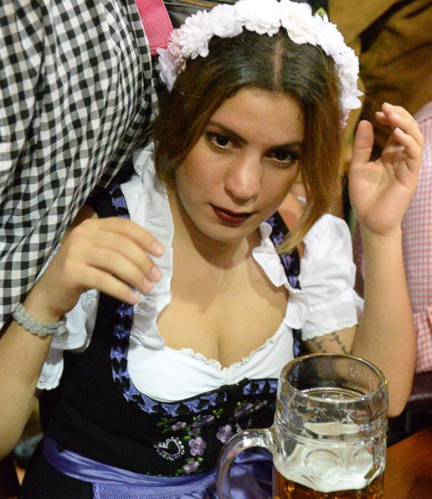 Девушки и пиво