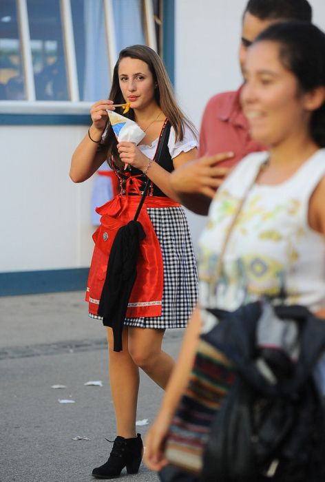 Девушки и пиво