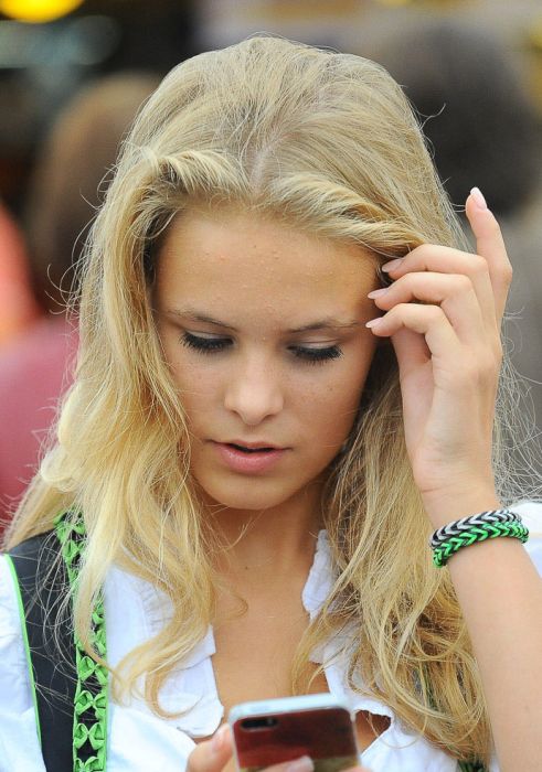 Девушки и пиво