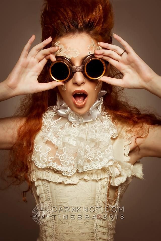 Девушки и стимпанк