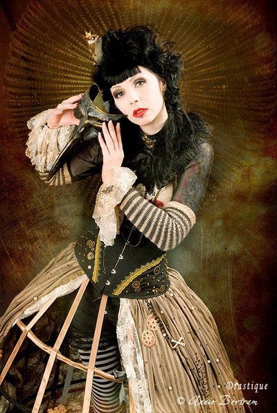 Девушки и стимпанк