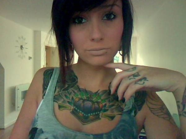 Девушки и тату