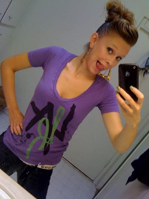 Девушки и яблокофон