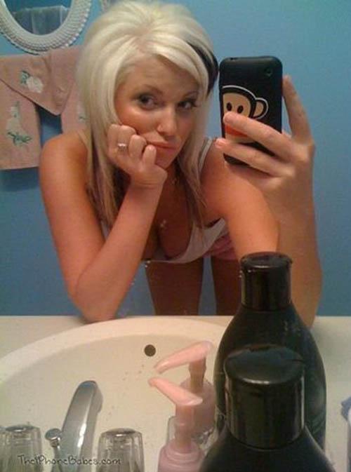 Девушки и яблокофон