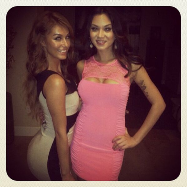 Девушки, которые не стесняются надевать откровенные платья Девушки, которые не стесняются надевать откровенные платья