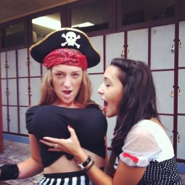 Девушки с большим бюстом