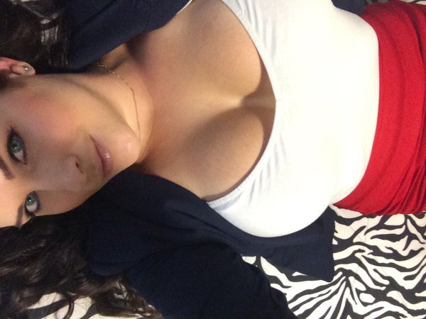 Девушки с большой грудью (эротика)