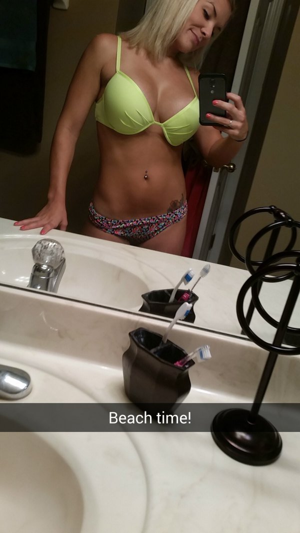 Девушки с большой грудью (эротика)